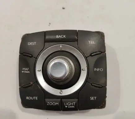 Renault Laguna III Head unit multimedia control CSW2250R