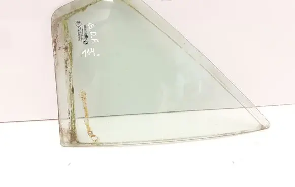 Renault 19 Rear vent window glass 43R000980 DOT36 AS2