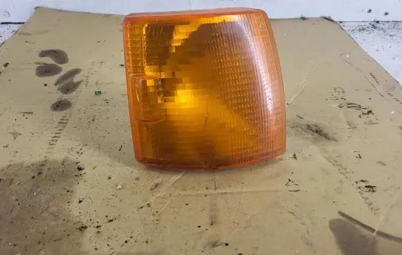 Volkswagen Transporter - Caravelle T4 Front indicator light 701953050B