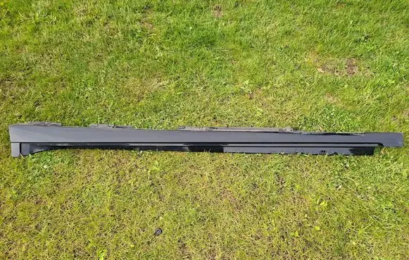 Lexus ES 250 - 300 - 330 Sill 7586033140