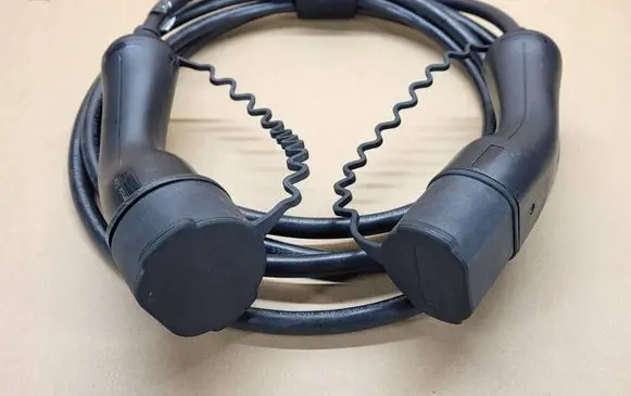 Volvo C40 Electric car charging cable 32324380