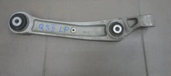 Audi Q5 SQ5 Front lower control arm/wishbone 80A407155