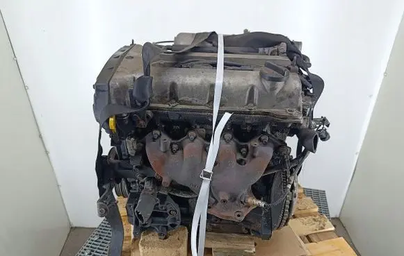 KIA Carens I Engine