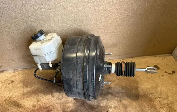 Mercedes-Benz Sprinter W906 Brake booster A9064301408