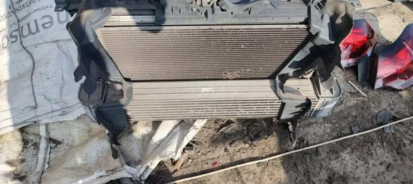 Citroen DS4 Coolant radiator