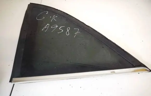 Ford Grand C-MAX Rear side window as3