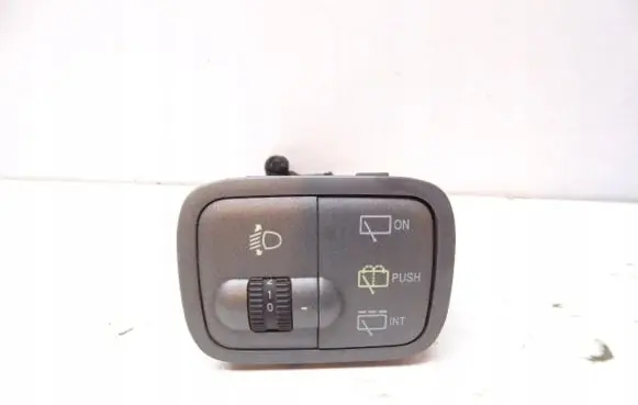 Hyundai Accent Headlight level height control switch