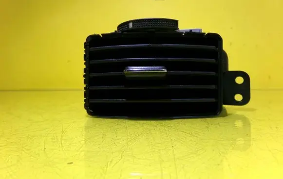 Toyota Corolla Verso AR10 Dashboard side air vent grill/cover trim 55650-64010 655641-4010