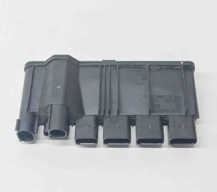 BMW 7 G11 G12 Current control relay P00141659 8583091