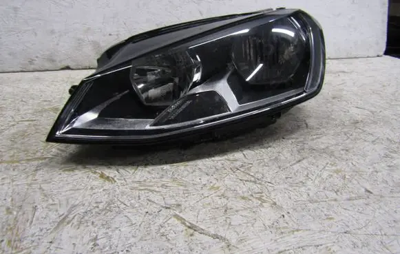 Volkswagen Golf VII Headlight/headlamp 5G1941005 90023345 X591UF21UE0