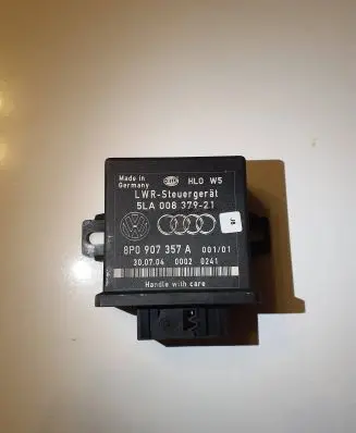 Audi A6 S6 C6 4F Light module LCM 8P0907357A 5LA00837921