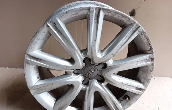 Audi A6 C7 R18 alloy rim 4G0601025AD