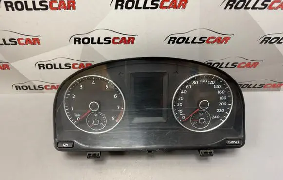 Speedometer (instrument cluster)