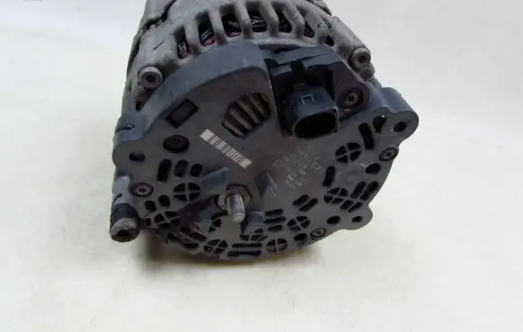 Audi A6 S6 C6 4F Generator/alternator 059903018E 52624