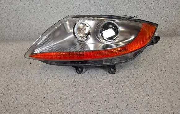 BMW Z4 E85 E86 Headlight/headlamp