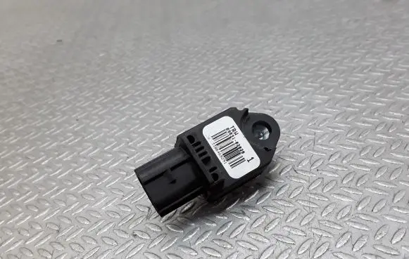 Toyota Aygo AB10 Airbag deployment crash/impact sensor 8983102020
