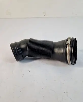 Volkswagen Tiguan Intercooler air channel guide 5QA129684
