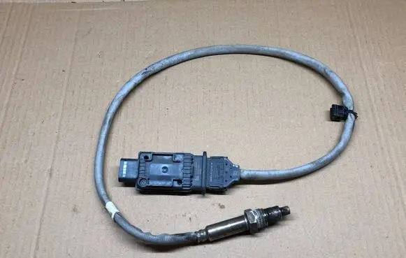 Skoda Octavia Mk4 Lambda probe sensor 05L907807BG B240015929