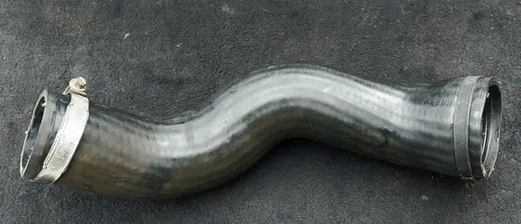 Volvo S80 Intercooler hose/pipe