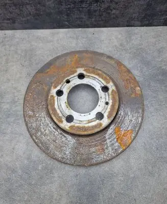 Volkswagen Golf IV Front brake disc