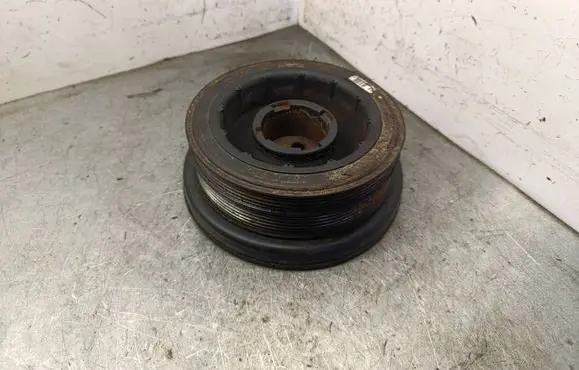 BMW X3 E83 Crankshaft pulley 7793593