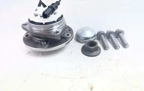 Saab 9-3 Ver2 Front wheel bearing hub FHBK1069 51748680 93186387