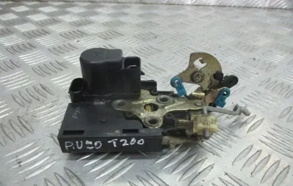 Chevrolet Aveo Rear door lock