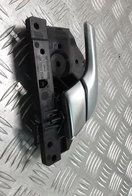 Rear door interior handle
