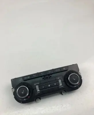 Skoda Octavia Mk2 (1Z) Climate control unit 3T0907044BE