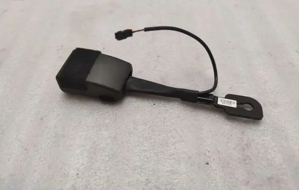 BMW X5M F85 Front seatbelt buckle 7297131
