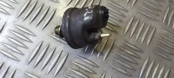 Mercedes-Benz E W124 Sensor 0065429417