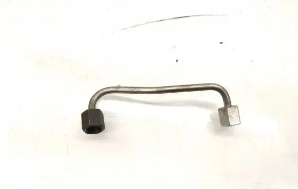 Fuel injector supply line/pipe