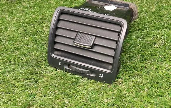 Dashboard side air vent grill/cover trim