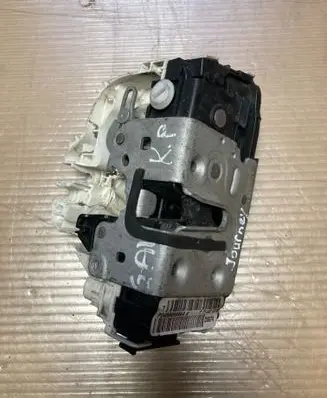 Dodge Journey Rear door lock P04589699AA D5874 T71KD1518