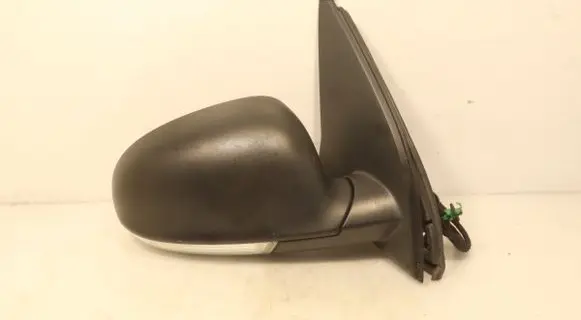 Volkswagen Golf V Front door electric wing mirror E13010880