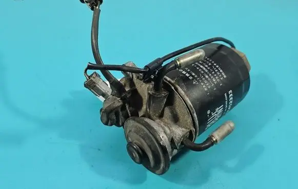 Toyota Avensis T250 Fuel filter housing ADM52333 IMPRK1571529
