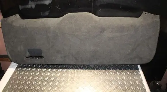 Volvo XC70 (D)pillar trim (top) 000765
