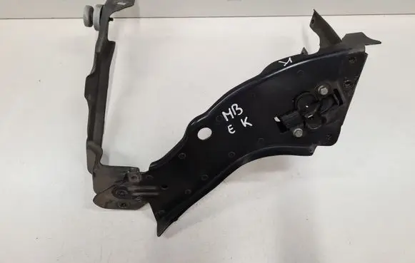 Mercedes-Benz E W211 Side radiator support slam panel 