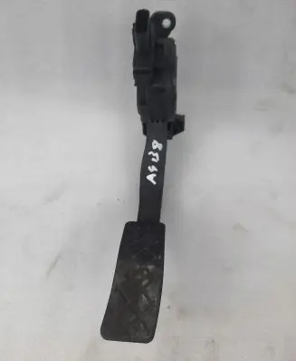 Audi A4 S4 B8 8K Accelerator throttle pedal 8K1721523