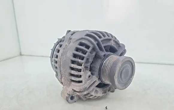 Volvo S60 Generator/alternator 8676498