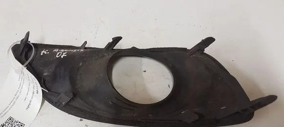 Toyota Avensis T250 Front fog light trim/grill 4313PA010 5212805050