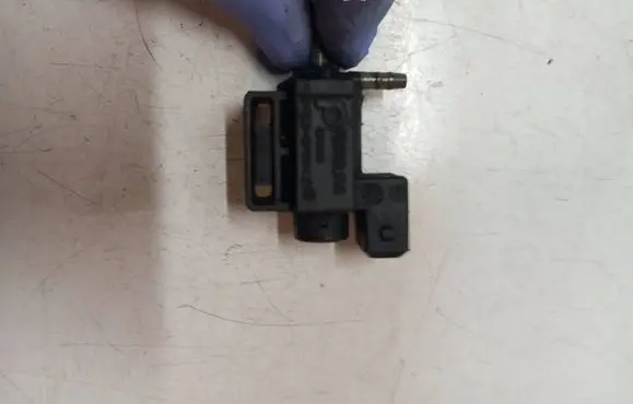 Volvo XC60 Turbo solenoid valve 31339879