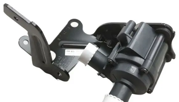 Audi A1 Electric auxiliary coolant/water pump 5Q0965561B