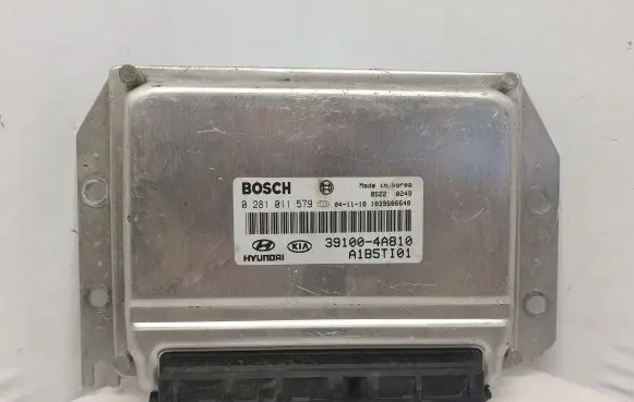 KIA Sorento Engine control unit/module 0281011579 391004A810