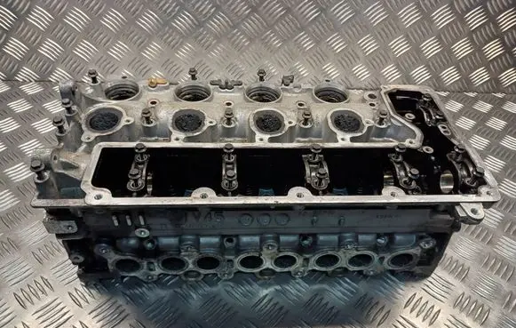 Engine head