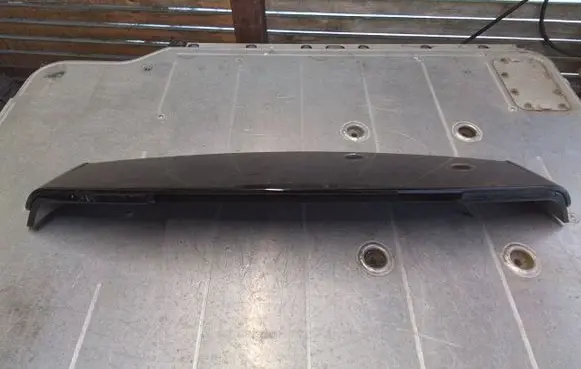 Land Rover Discovery Sport Tailgate/trunk spoiler 