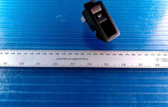 Volkswagen Cross Touran I Electric window control switch 1F0959527