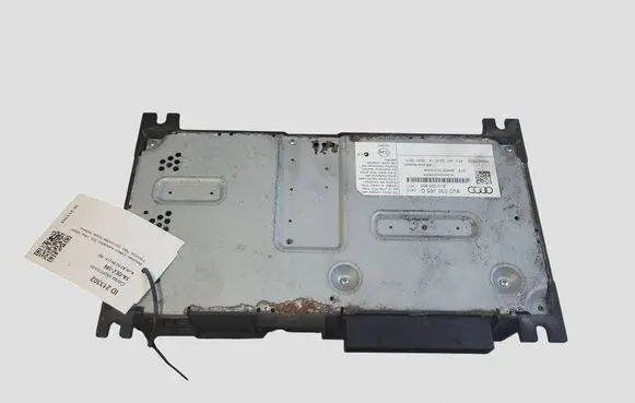 Audi A3 S3 8V Sound amplifier 8V0035465