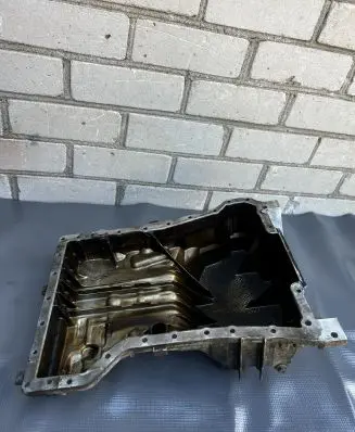 Mercedes-Benz C W204 Oil sump A2710141602