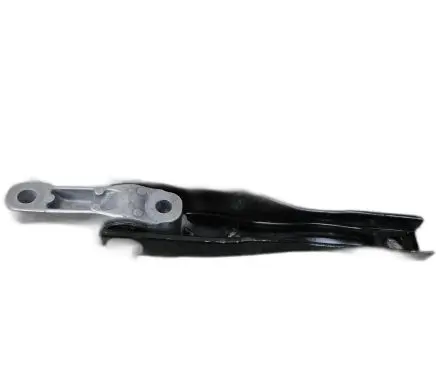 Engine mount vacuum valve